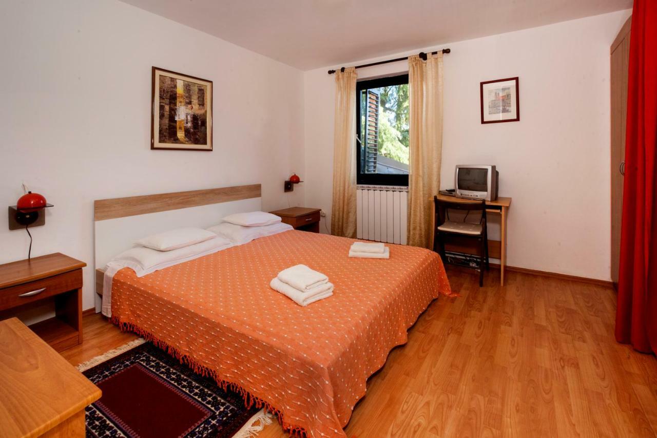 Villa Carolina Tar-Vabriga Ngoại thất bức ảnh
