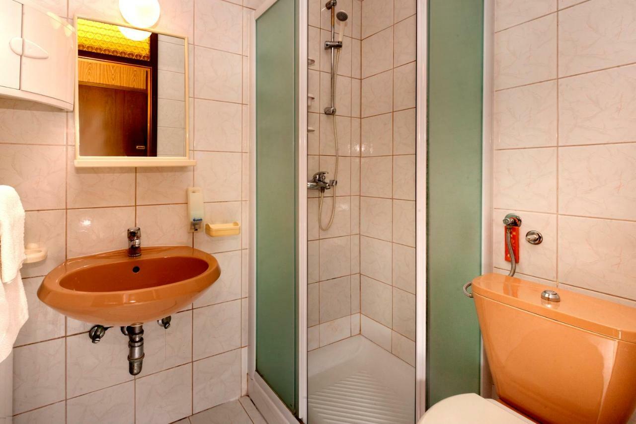 Villa Carolina Tar-Vabriga Ngoại thất bức ảnh