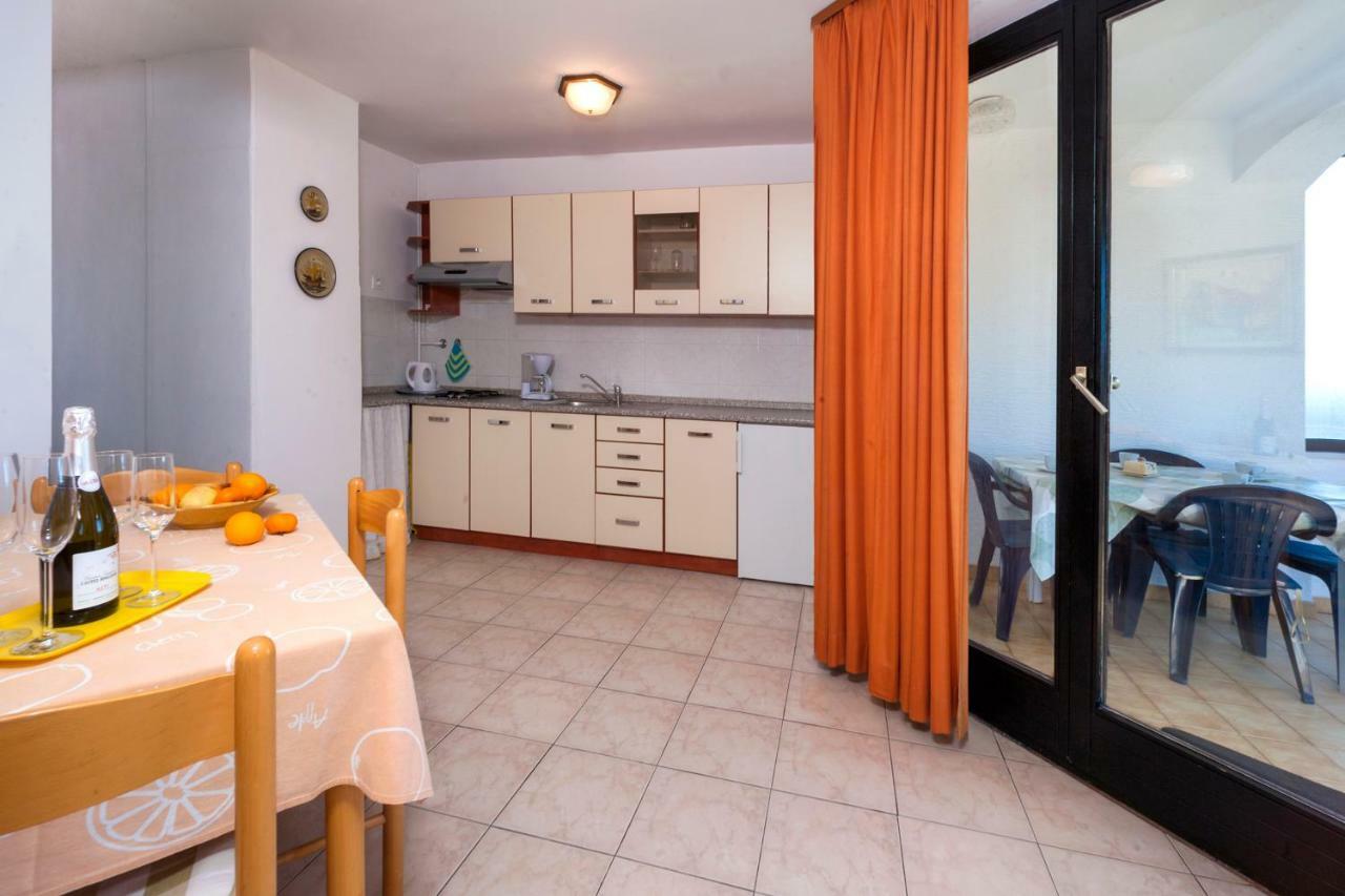 Villa Carolina Tar-Vabriga Ngoại thất bức ảnh