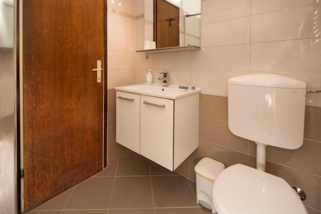 Villa Carolina Tar-Vabriga Ngoại thất bức ảnh